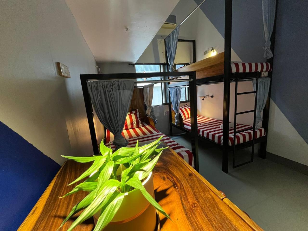 Por Chey Guesthouse Battambang Ngoại thất bức ảnh