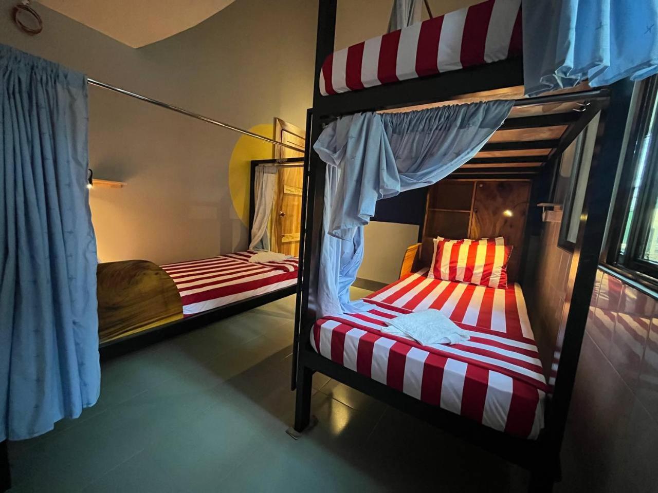 Por Chey Guesthouse Battambang Ngoại thất bức ảnh