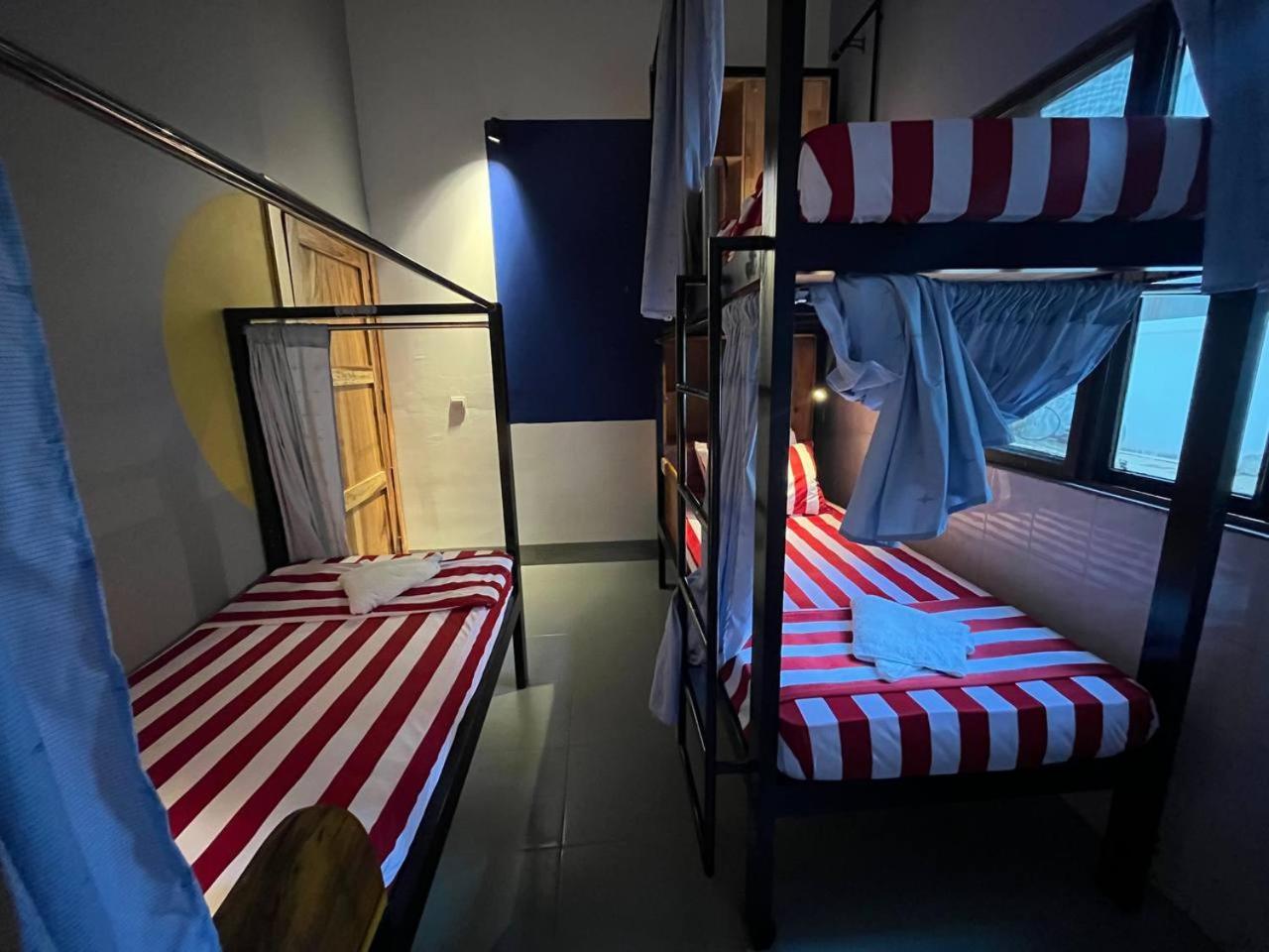 Por Chey Guesthouse Battambang Ngoại thất bức ảnh