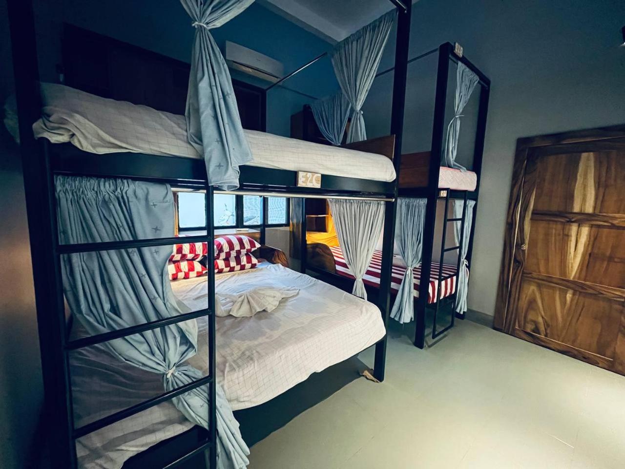 Por Chey Guesthouse Battambang Ngoại thất bức ảnh