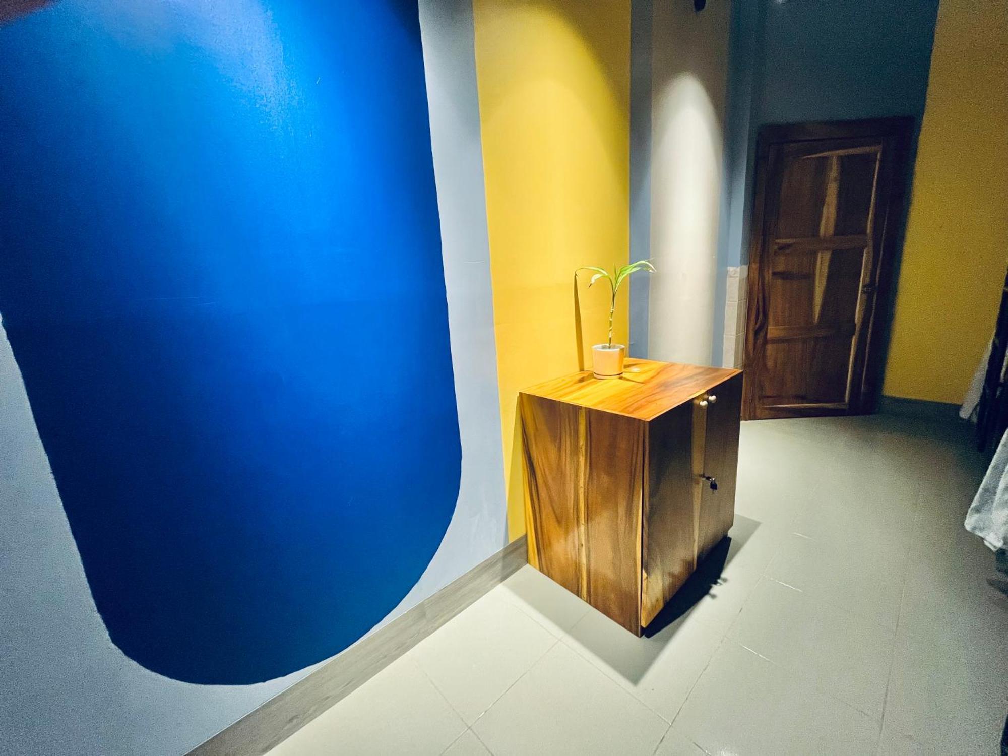 Por Chey Guesthouse Battambang Ngoại thất bức ảnh